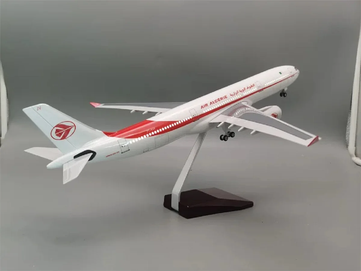 Model samolotu 47cm, model zabawki, odlewany z żywicy, Air Algerie A330 330, skala 1:135, dekoracja do ekspozycji, kolekcjonerski.