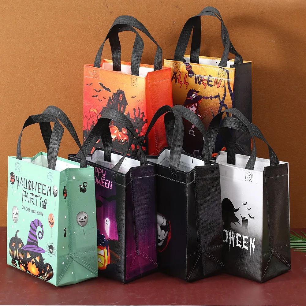 

Devil Halloween Non-woven Handbag Cartoon Printed Halloween Gift Bag Portable Large Capacity Pumpkin Creative Bag Girls
