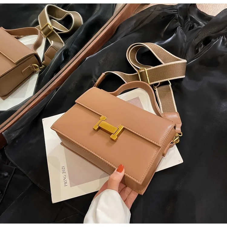 

Квадратная сумка с широким ремешком, минималистичный кошелек с верхней ручкой для женщин, винтажная сумка через плечо, текстурированная сумка на плечо, повседневная сумка «день-ночь»