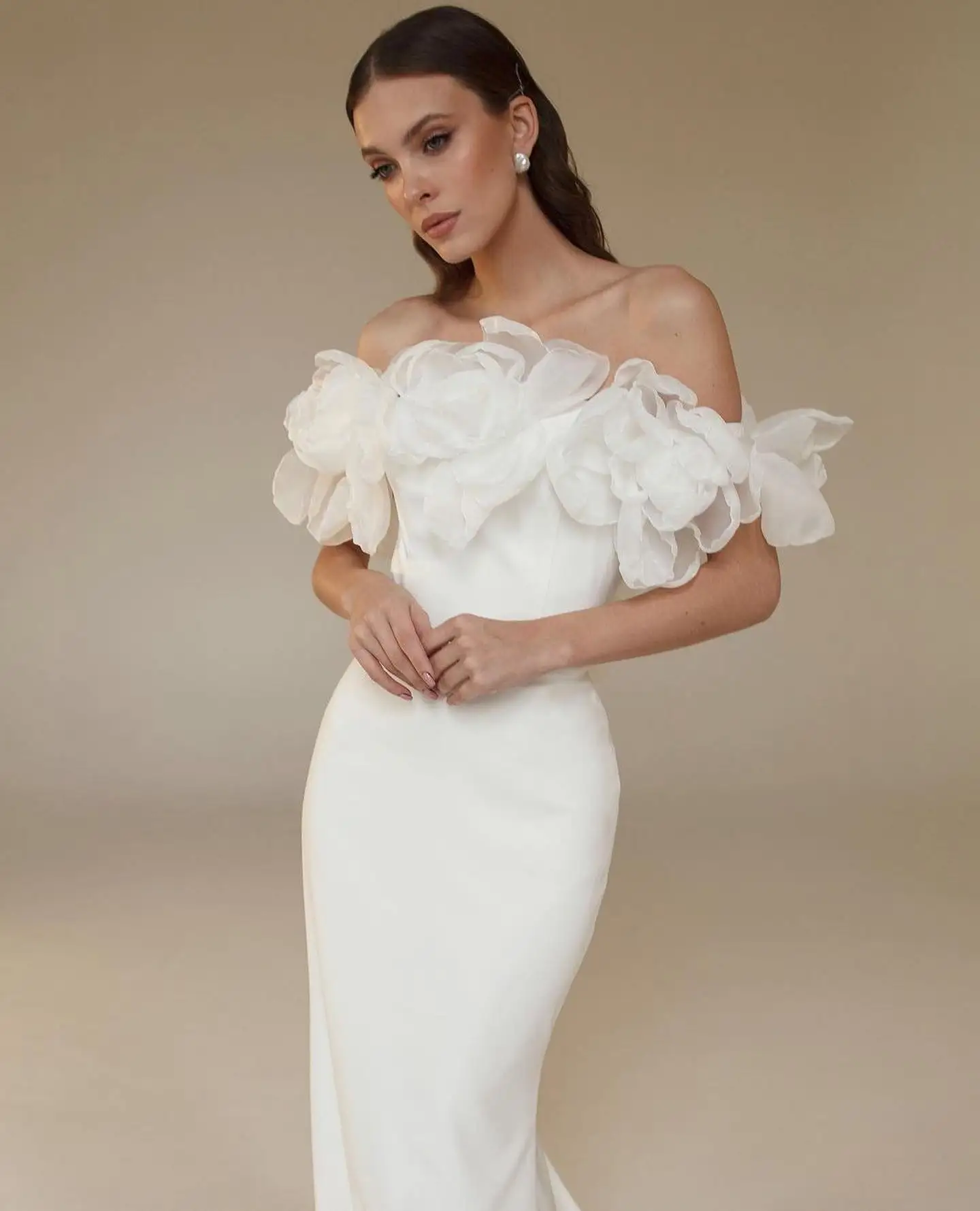 Elegant Off The Shoudler Handmade Flower Sheath Mermiad Wedding Dresses Custom Made  Formal Party Grown 2023 Rode De Morrie