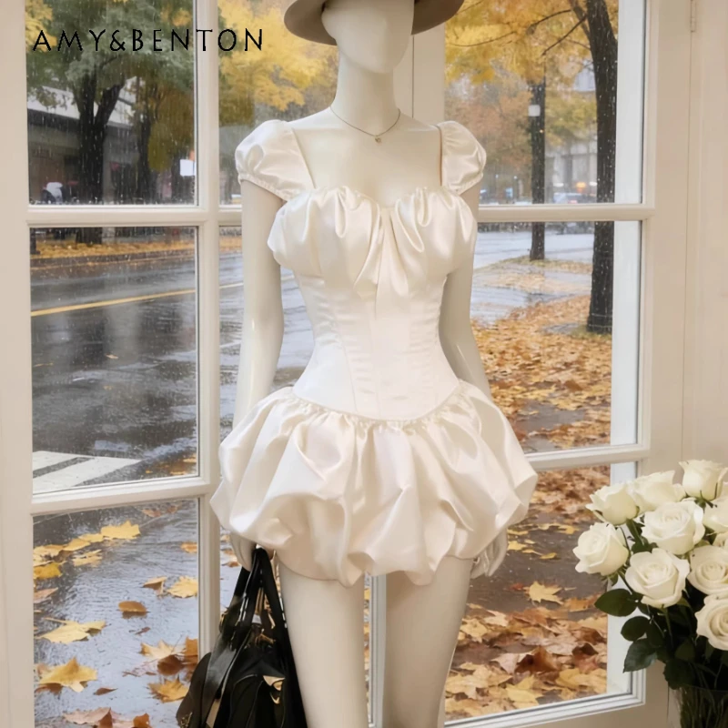 

Sweet Temperament Bubble Sleeve Women's Short Dress French Design Square Collar Waist-cinching Thin Bud Fluffy Dresses Ladies