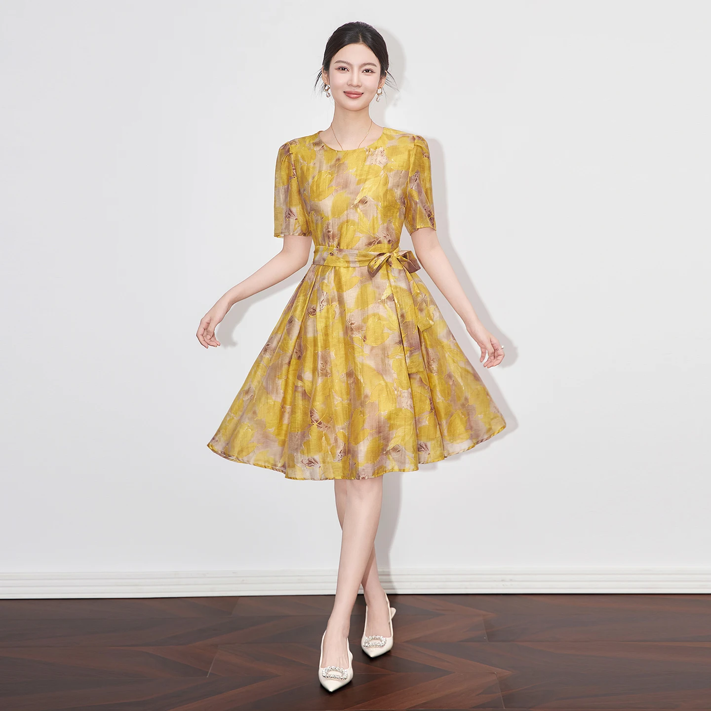 

2025 New Short Sleeve Tie-Waist Floral Print A-Line Flare Dress Elegant Women Summer Dress