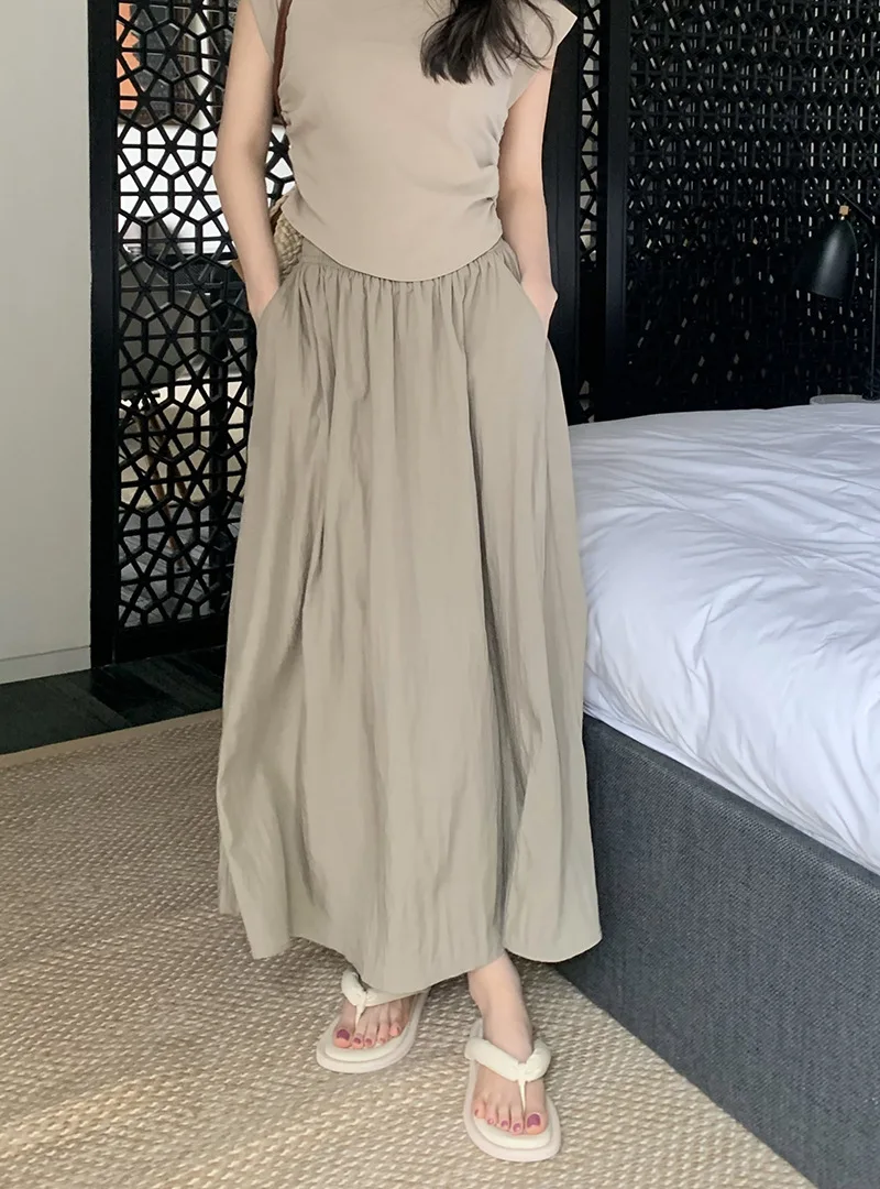 Copy _ pleated medium and long skirt women's autumn 2024 new retro high.jpg