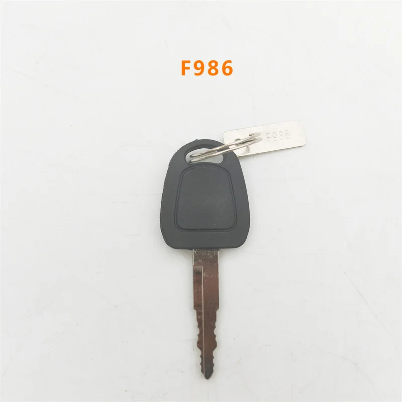 Doosan daewoo full excavator key D100 D200 F900 F981 F982 F983 F984 F985 F986 F987 F988 F989 F990 K1009605B ignition startup key