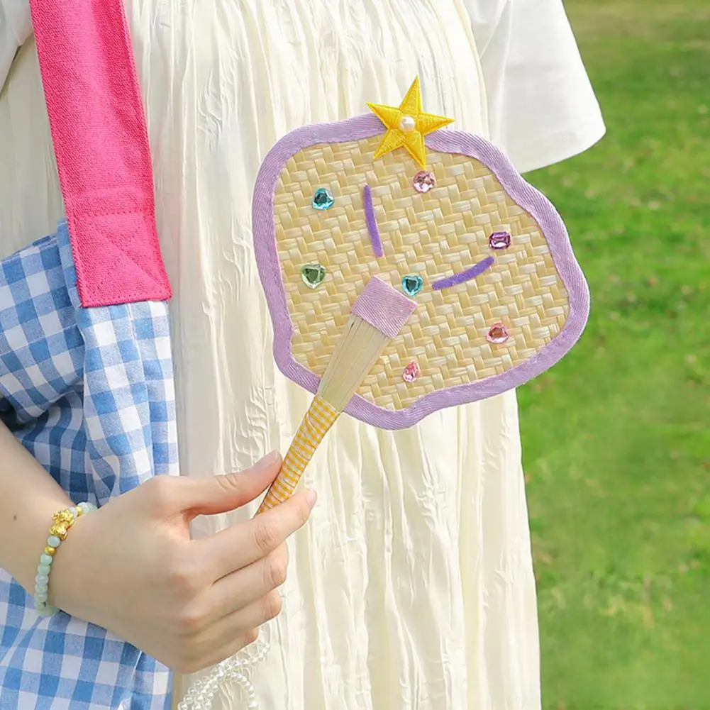 Handmade Pumpkin Fan Cartoon Handmade Woven Fan Set Summer Handheld Fans Decorative Bear Butterfly Dog Pumpkin Mango Shapes