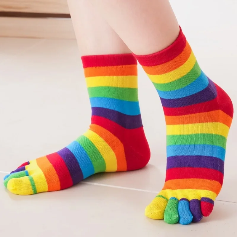 Women's Socks Rainbow Striped Five-finger Split Toe Cotton Mid-tube Socks Colorful Lines Simple Sports Funny Stockings