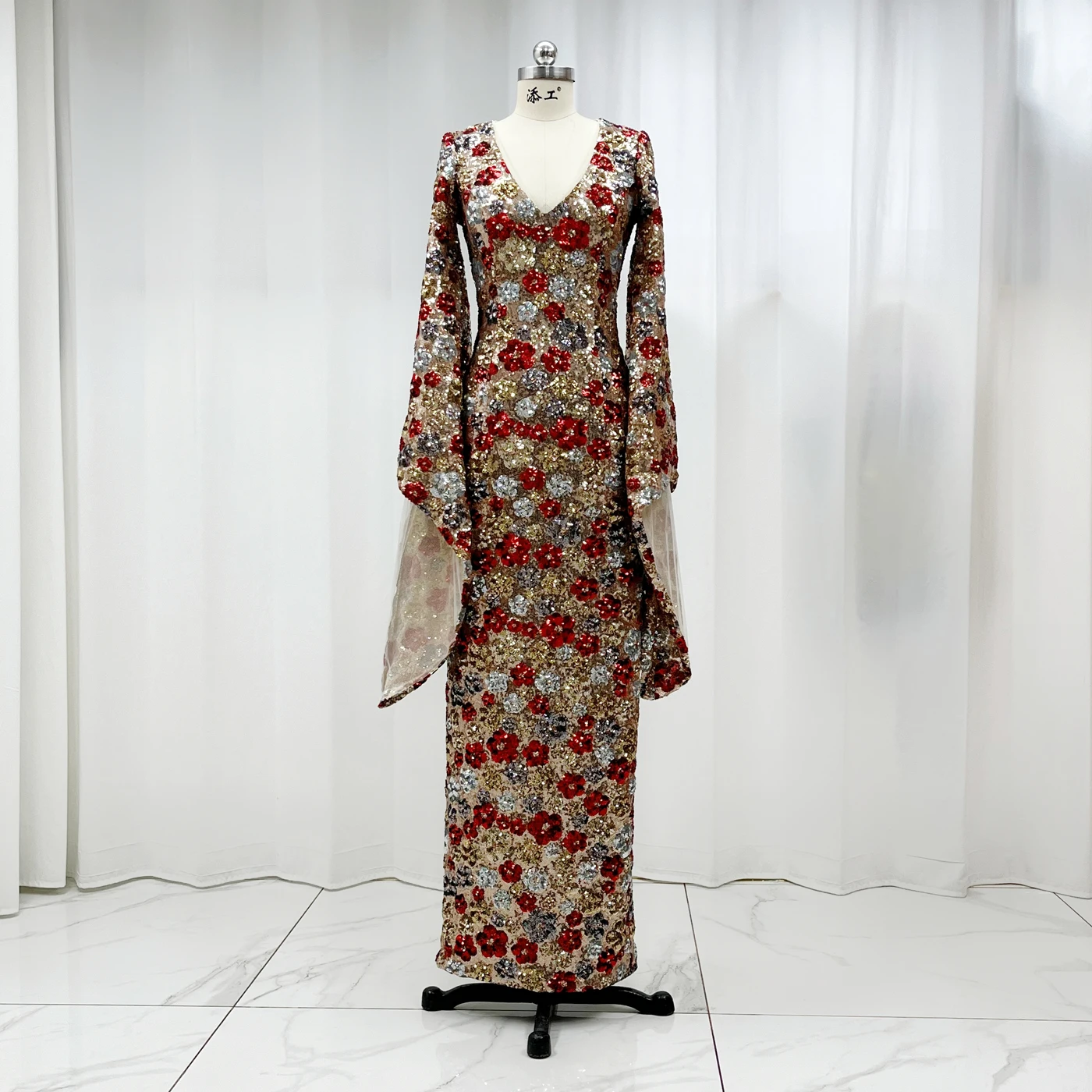 Oscar De La Renta Vestido de noche de lujo con manga de agua para compromiso nupcial Concierto Anfitrión Ceremonia de graduación Disparo real