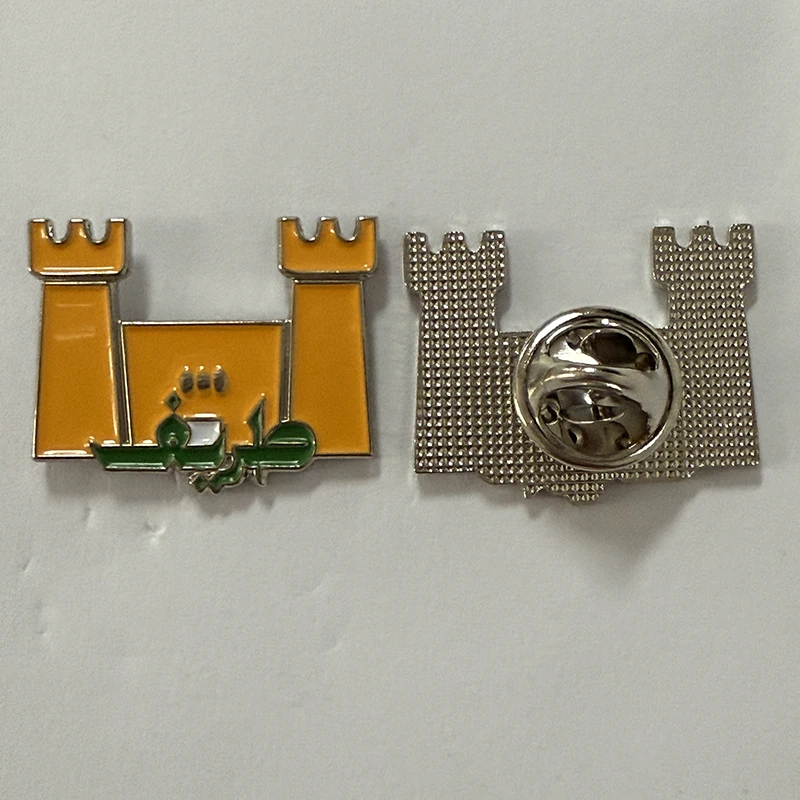 1-5-10-50-100PCS Saudi Arabia Badge Flag Brooch National Flag Lapel Pin International Travel Pins Collections