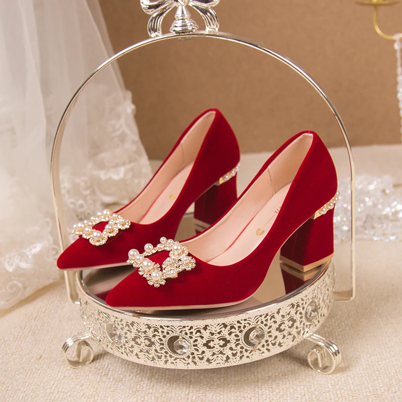 Pearl Crystal Thick Heels Bridal Shoes Women Elegant Pointed Toe High Heel Pumps Woman Red Flock Shallow Wedding Shoes Bride