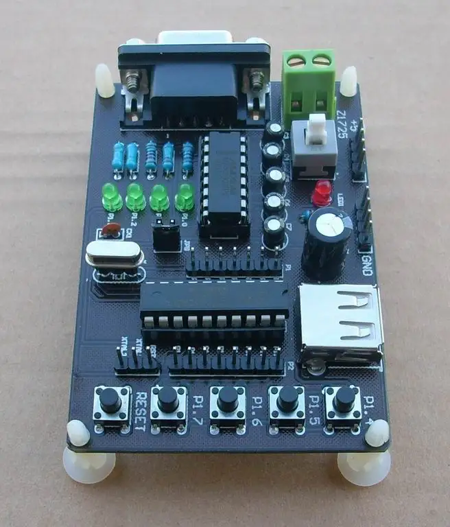 Stc2c2052ad Compact Development Board Serial Communication Button Input LED Display Analog Input