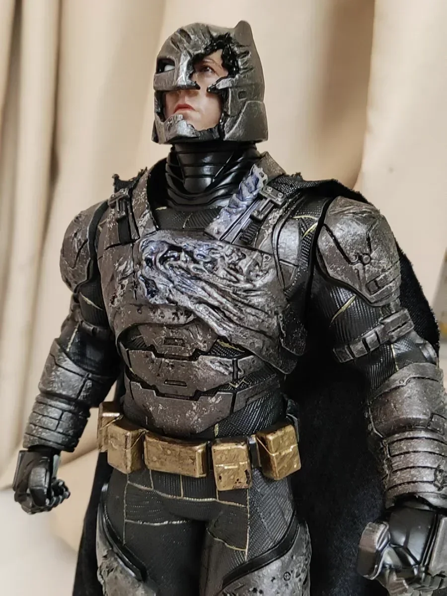 Team Of Prototyping Armored Batman Statue Action Figure Toys 32cm War Damage Version Of The Desktop Children Christmas Gift