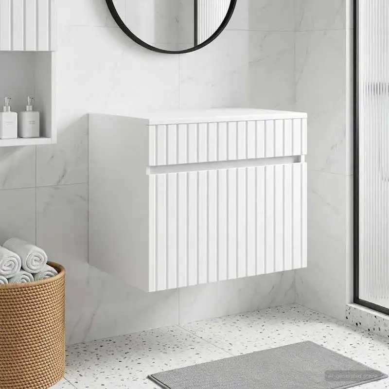 Armoire de salle de bain murale pour un rangement optimisé – Design moderne avec structure en bois composite et portes à charnières