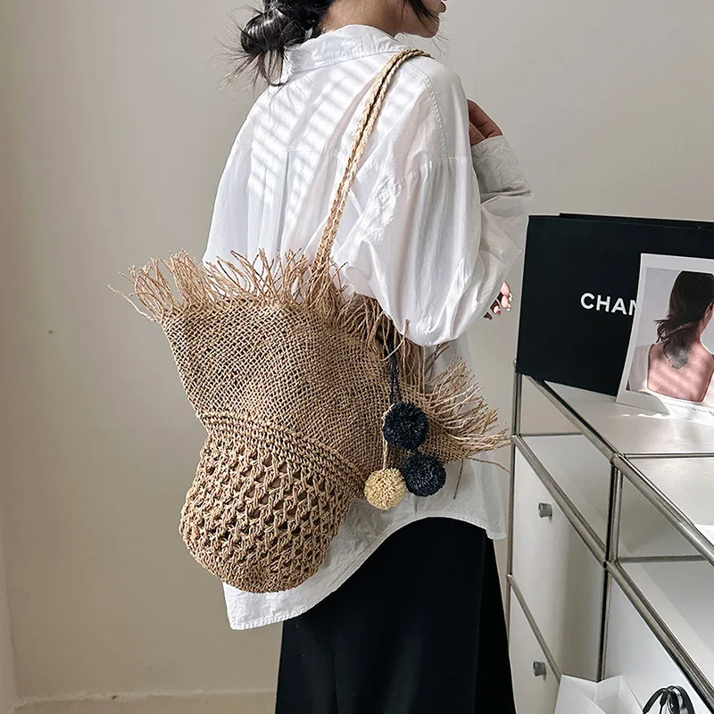 

Fashion Women's Bag ToteStraw Bags For Women 2025 Summer Beach Bag Female Travel Straw Handbags And Purses Ladies Shoulder Bags