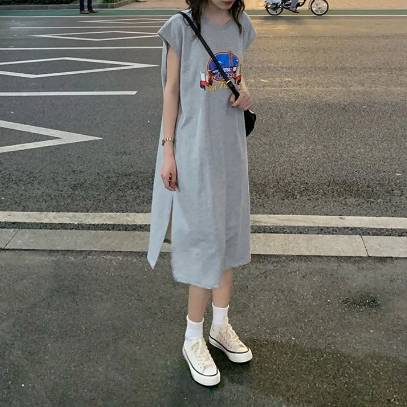 Harajuku Sleeveless Slit Hem T Shirt Dress Summer New Print Loose Solid Color All-match Midi Dress Casual Fashion Women Clothing