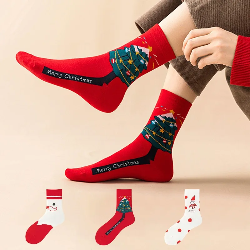 Calcetines de algodón con estampado de dibujos animados para mujer, medias transpirables y cómodas de Papá Noel, lunares, Kawaii, Navidad, 3 pares