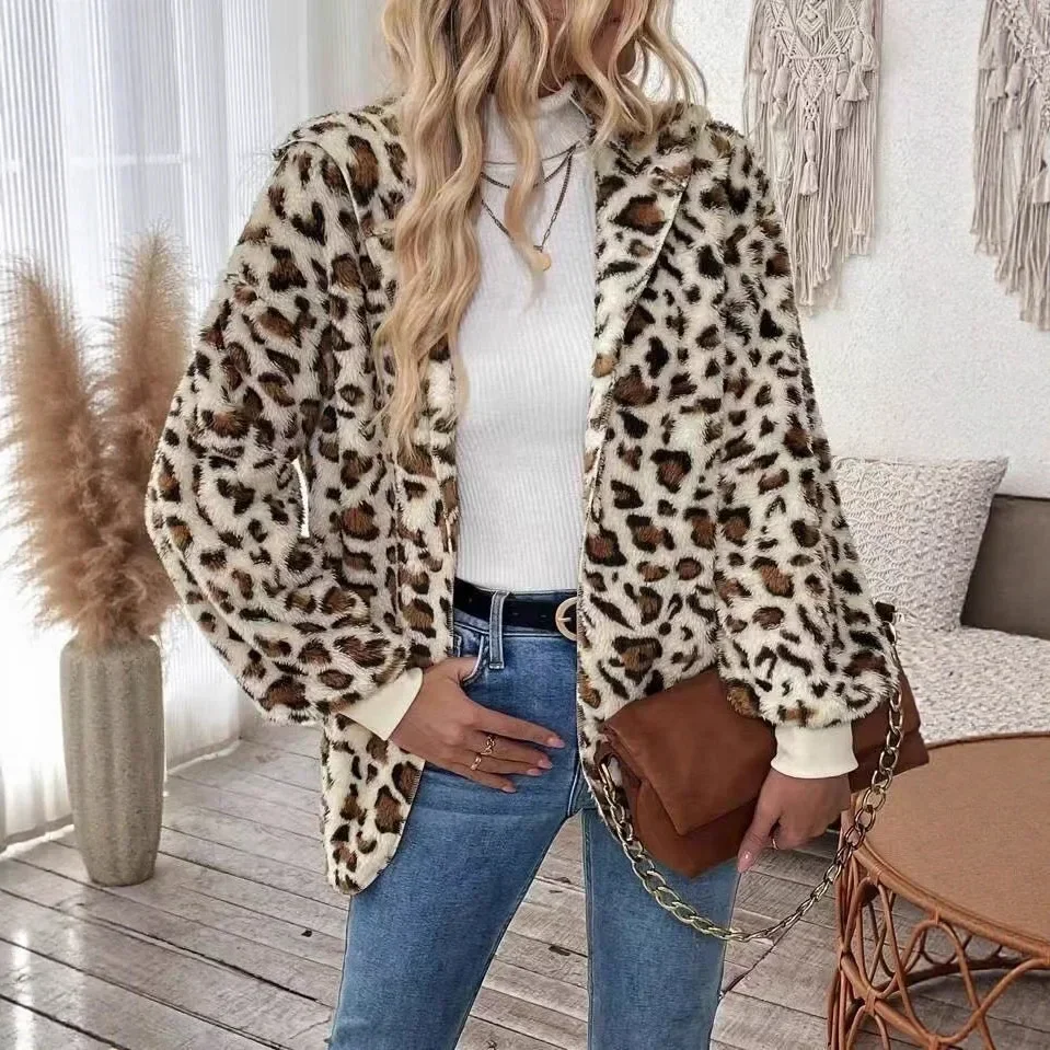 

Women's New Quality Winter Thickened Hooded Casual Style Cardigan Polyester Fiber Full Sleeve Length Regular Fit Hoodie