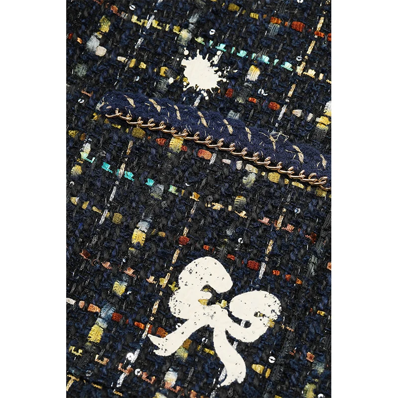 ELFSACK 2025 Autumn New Arrival Elegant French Tweed Premium Brooch Decor Blazer Jacket For Woman