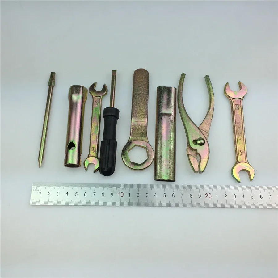 Мотоцикл для Suzuki GN250, набор инструментов для мотоцикла с автомобильным комплектом, запасные части для ремонта автомобиля, аксессуары для ремонта, используемые с автомобилем