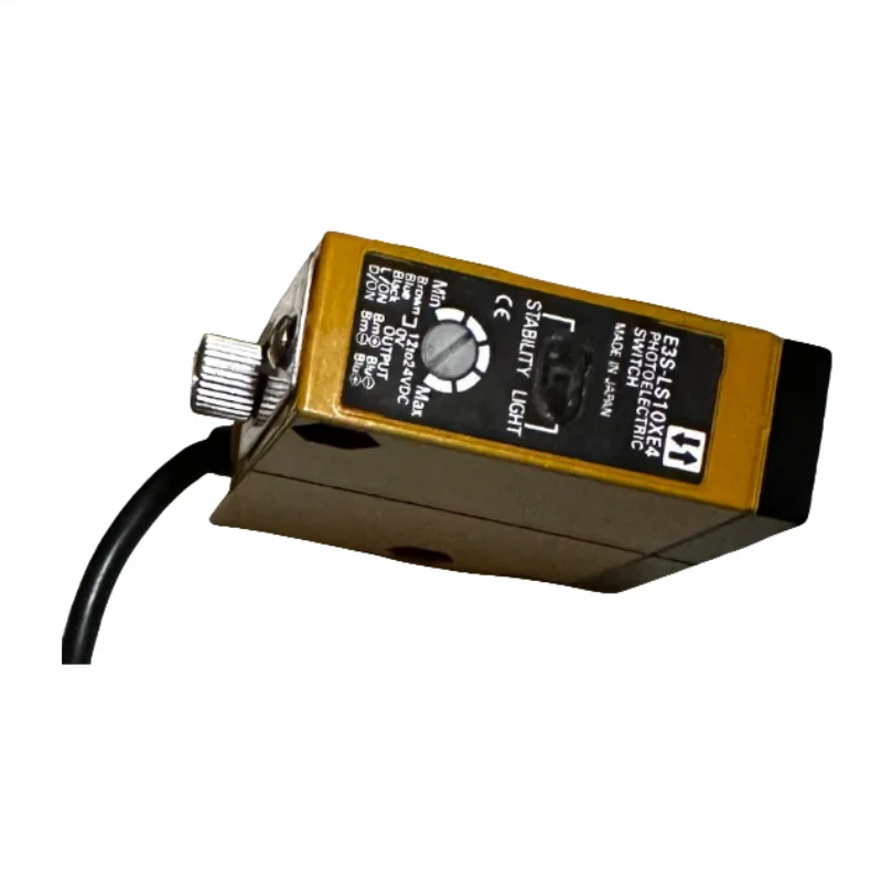 مستشعر كهروضوئي أصلي جديد E3S-LS10XE4