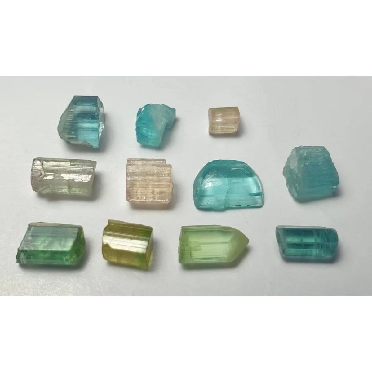 Brazilian Raw Elbaite Crystals, 10g 5-15mm Colorful Raw Crystals, Display Box for Mineral Collection & Shelf Display