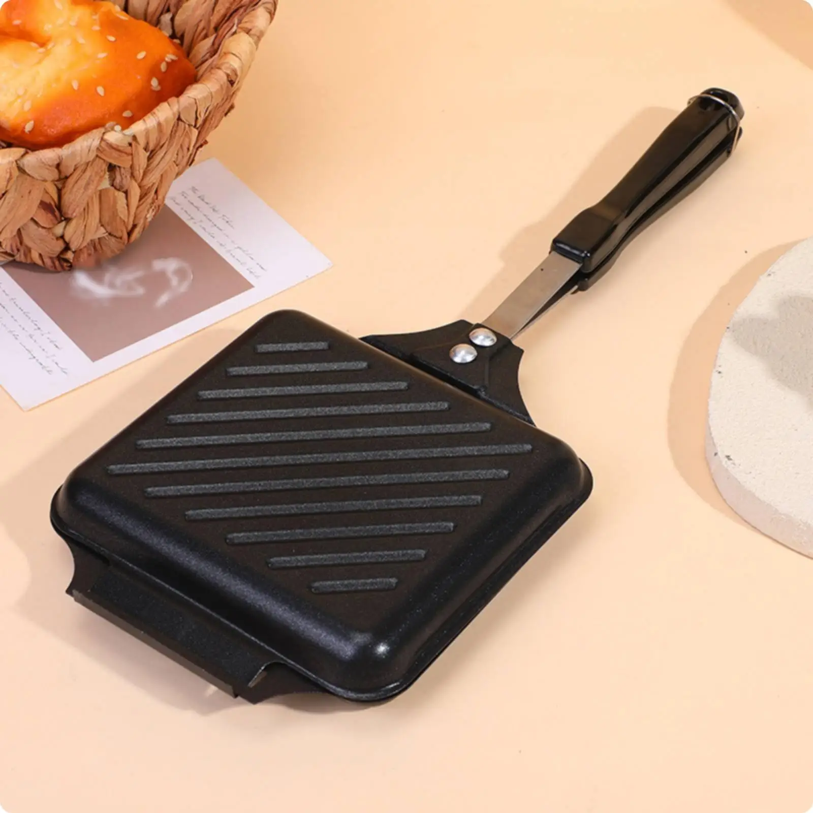 Double-Sided Grill Pan Even Heat Distribution Double Sided Sandwich Press Hinged