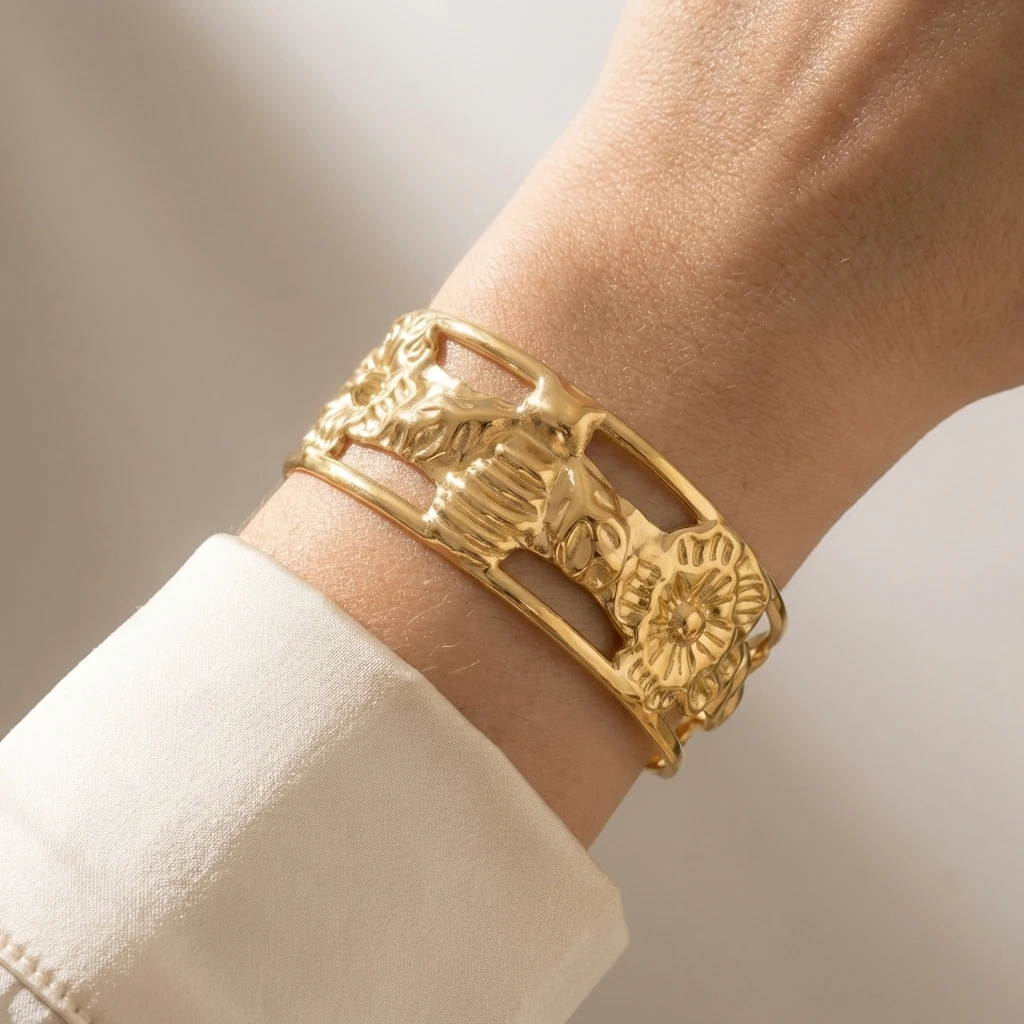 

Vintage Flower Stainless Steel Cuff Bracelet for Women Exaggerated Floral Open Wide Bangle Summer Party Jewelry Gift