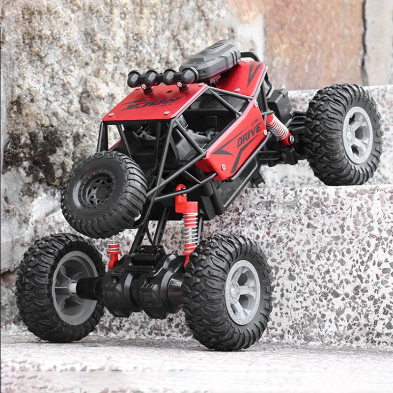 1: 18 Six Wheel Drive RC CAR Cross-country Climbing Spray Racing Car Remote Control Electric Car Fall Resistant Boy Toy Gift