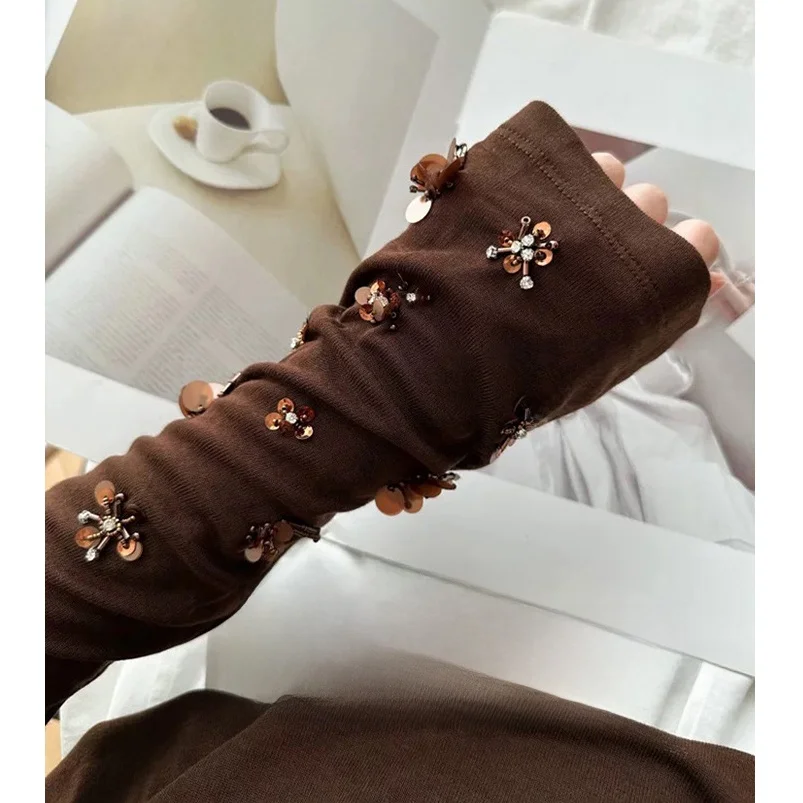 เสื้อยืดผ้าไหมผสมขนสัตว์ทำมือสำหรับผู้หญิง สวมใส่สบาย แขนยาว ลายปักดอกไม้ สไตล์มิว เสื้ออเนกประสงค์ 4 สี...