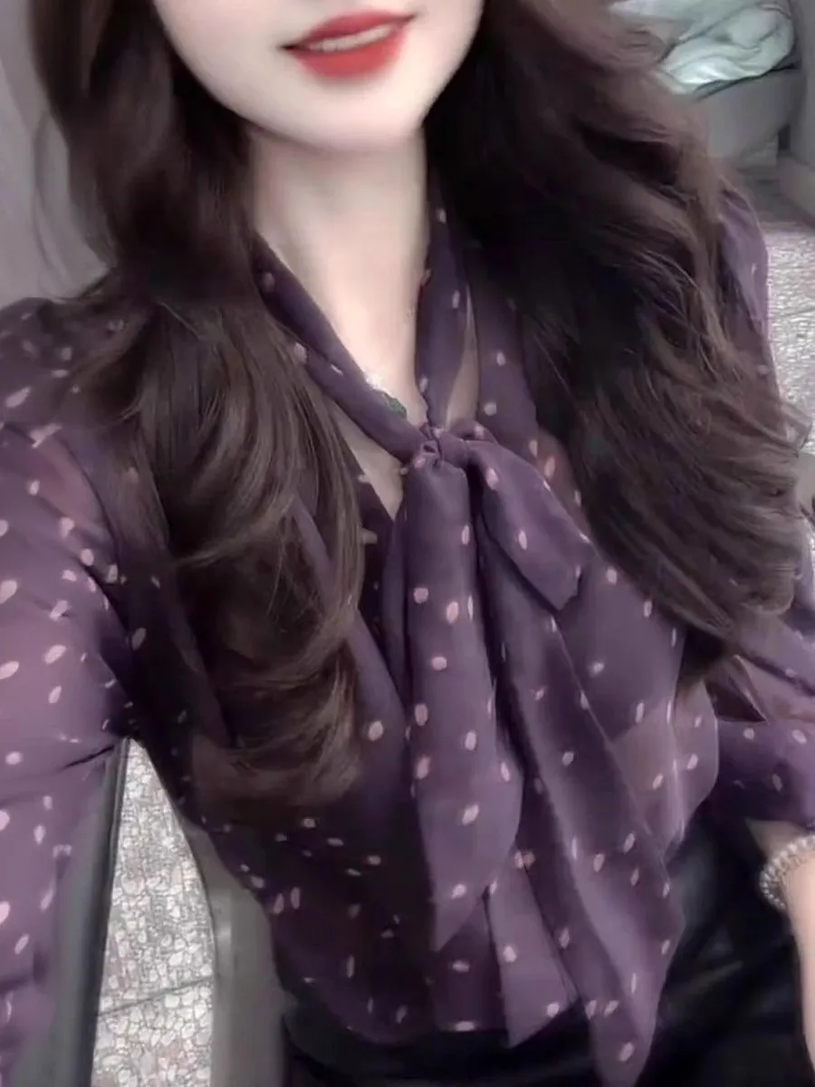 

Женская блузка Ele Light Maturi Purple Polka Dot с длинным рукавом, V-образным вырезом и пуговицами, тонкая, в стиле ретро, тренд осени 2025 года