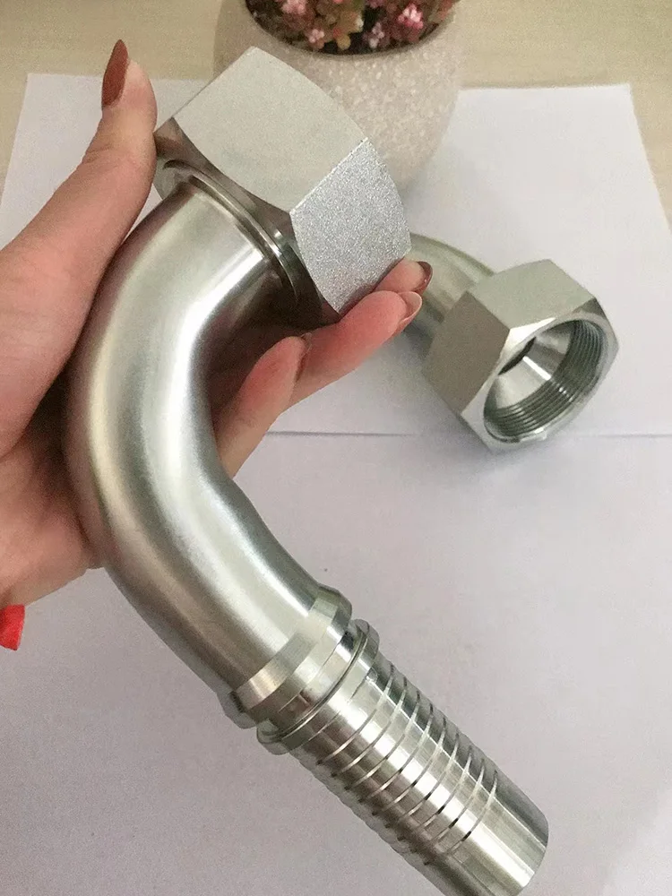 Metryczne złączki hydrauliczne wysokociśnieniowa rura gumowa złącze metryczne M24-M52 typ wstrzymania olej hydrauliczny łącznik rurowy 45 # stal — zdjęcie 7
