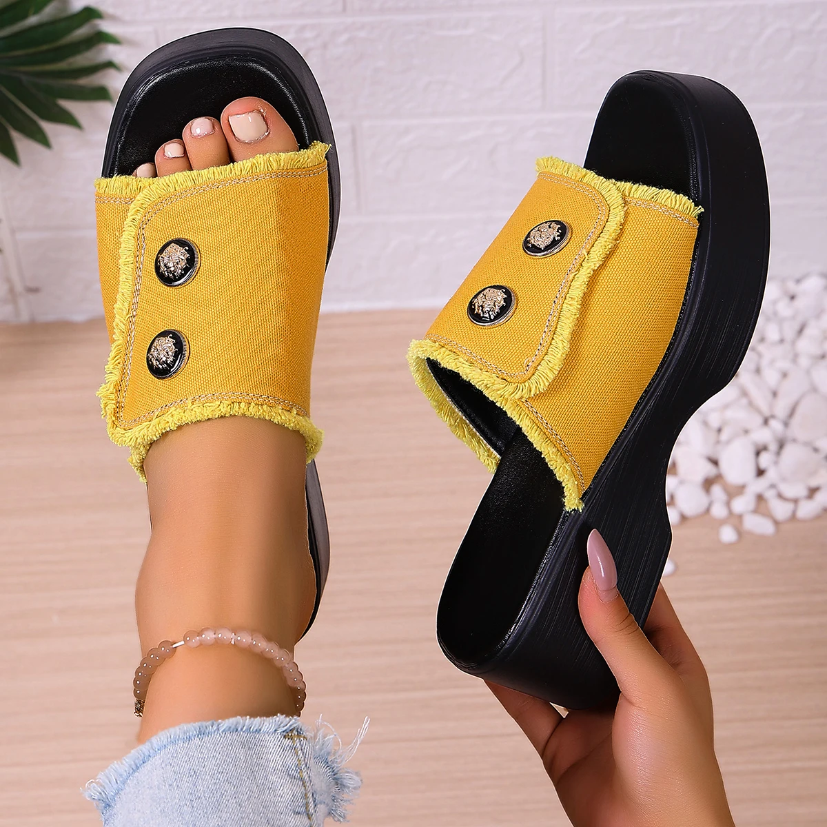

Women Sandals Summer Wedges Heeled Slippers Ladies Peep Toe Outside Platform Shoes for Women Lightweight Designer Sandals