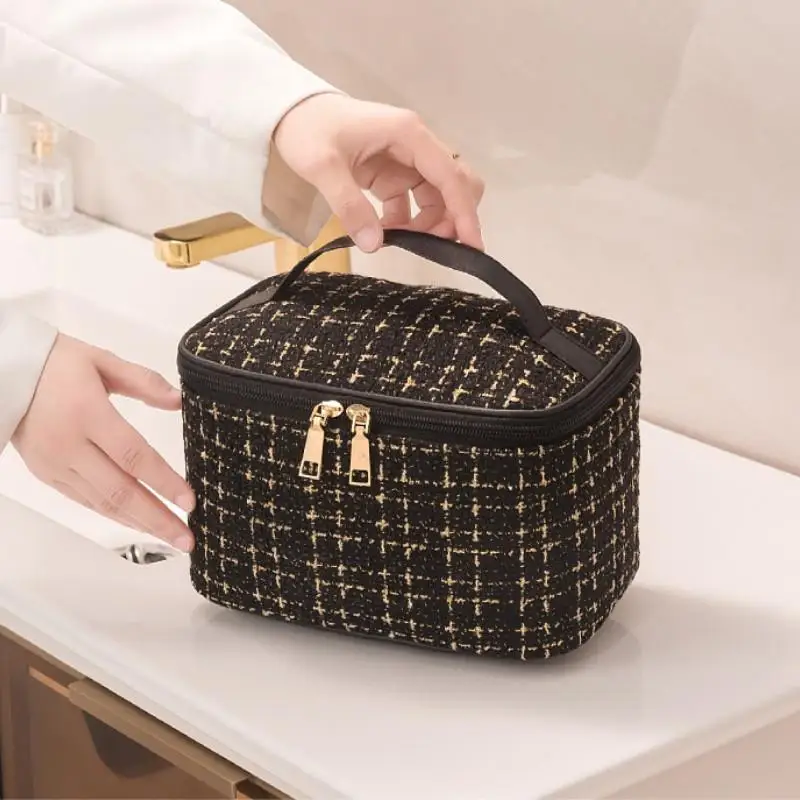 Simple And Large Capacity Cosmetic Bags Instagram Girl Storage Wash Packing Tool of Travel High Beauty Makeup Pouch