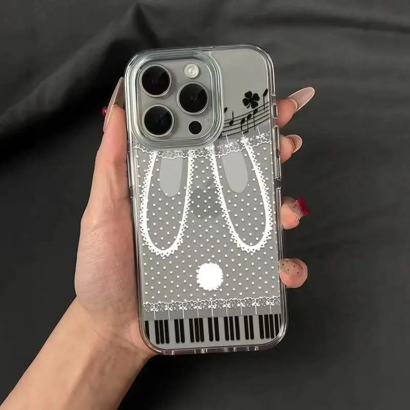 Coque Souple pour iPhone 17 Air 17 Pro Max 16 15 14 13 12 11 Pro Max XSMax XS XR X 7 8 Plus avec Motif Clavier de Piano et Oreilles de Lapin en Dentelle