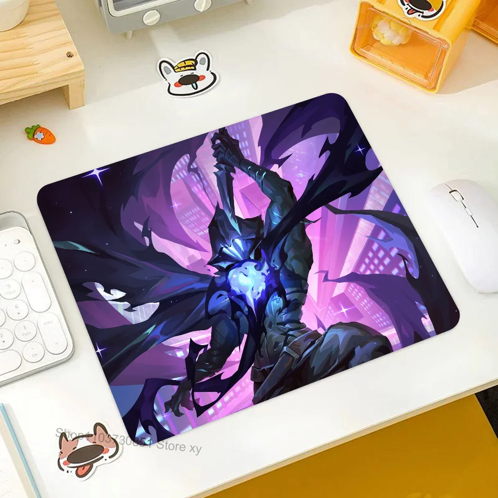 Hot Games Valorant Omen Mousepad Small LockEdge Mouse Pad For Gamers Computer Desk Pad Rectangular Anti-slip Rubber