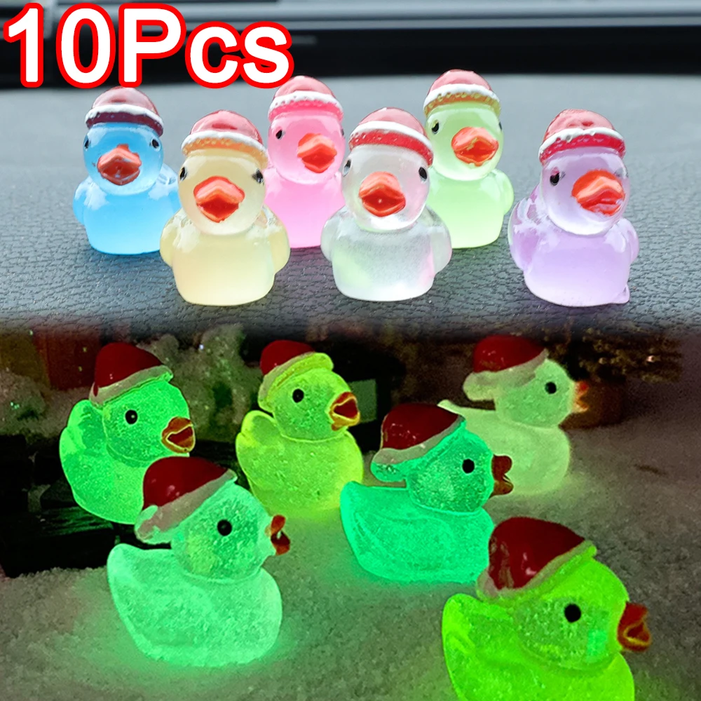 Car Christmas Duck Ornament Toys Colorful Fashion Decorations Miniature Figures Cute Auto Dashboard Gifts Interior Accessories