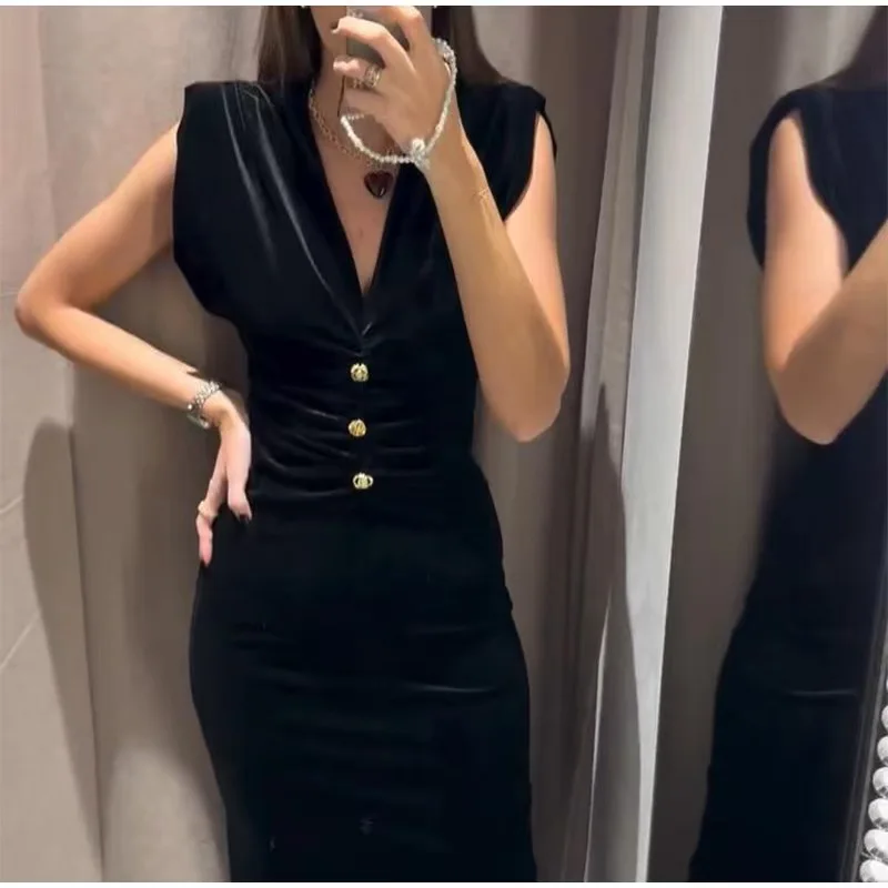 Luxury Chic Velvet Pad Shoulder Long Dress Women Slim Sleeveless Sexy V-neck Gold Buttons Black Dresses Party Birthday Club Robe