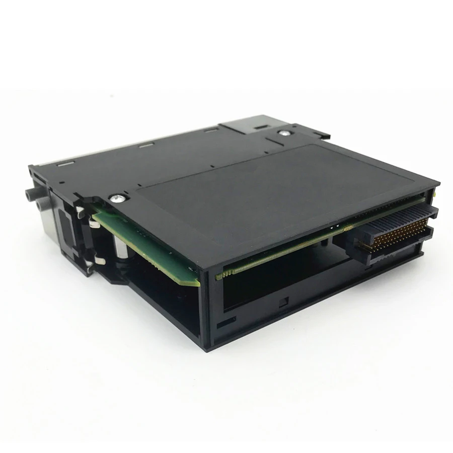 

1756-M16SE 1756M16SE PLC Controller Servo Module
