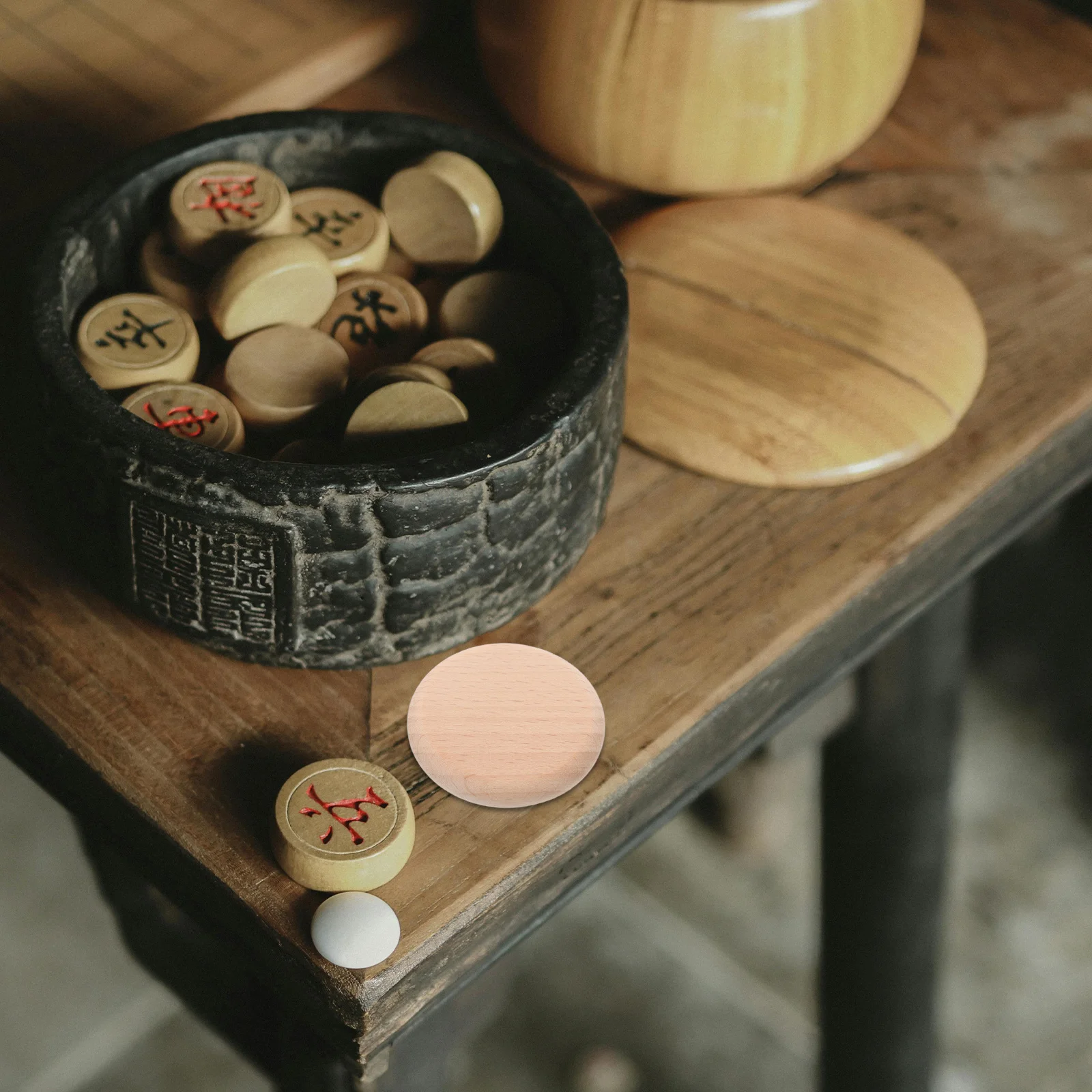 

16Pcs Wooden Chess Pieces Unfinished Round Wood Slices 5Cm X 10Mm for DIY Crafts Board Game Tokens Natural Wood Discs for Hand