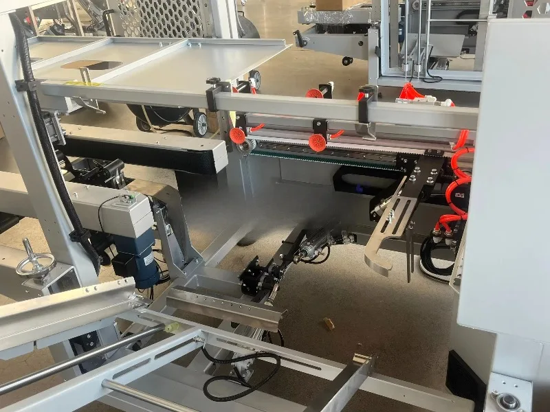 Efficient Carton Opening Machine with Safety Sensor & Fast Unfolding Speed for Logistics Warehouses