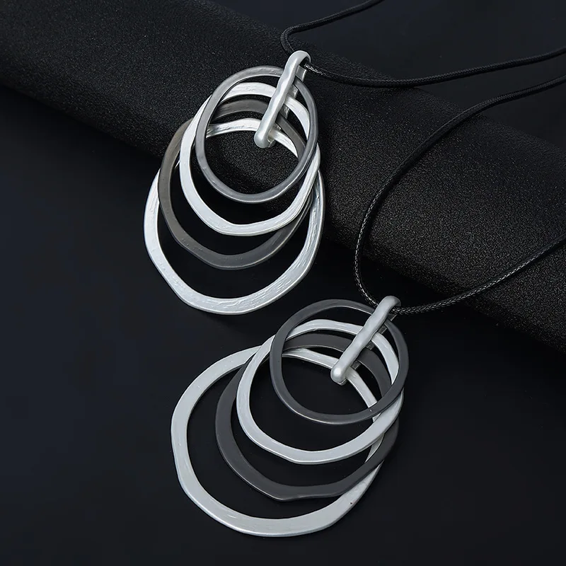 DIY accessories new women's long sweater chain high-grade alloy ring rope ins high-grade alloy gold necklace wholesale