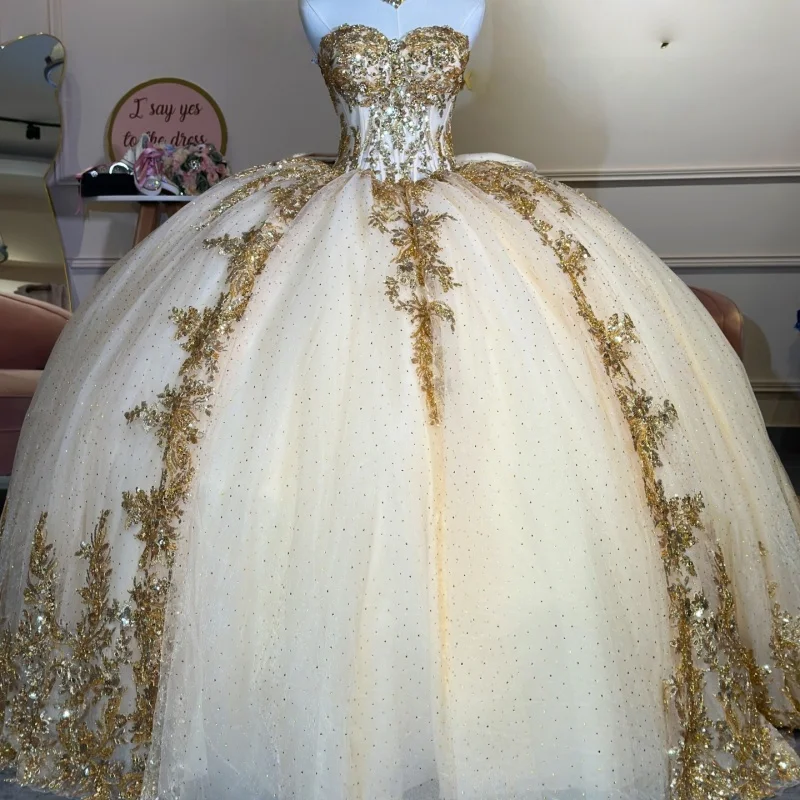 

Champagne Quinceanera Dresses Off the Shoulder Glitter Lace Layering Decal Long tail Bow Vestidoe 15 Quinceanera Customize