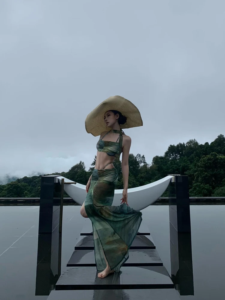 

Пляжный комплект бикини 7iAe с юбкой на завязках, модный дизайн с высокой талией и молнией для стильных девушек