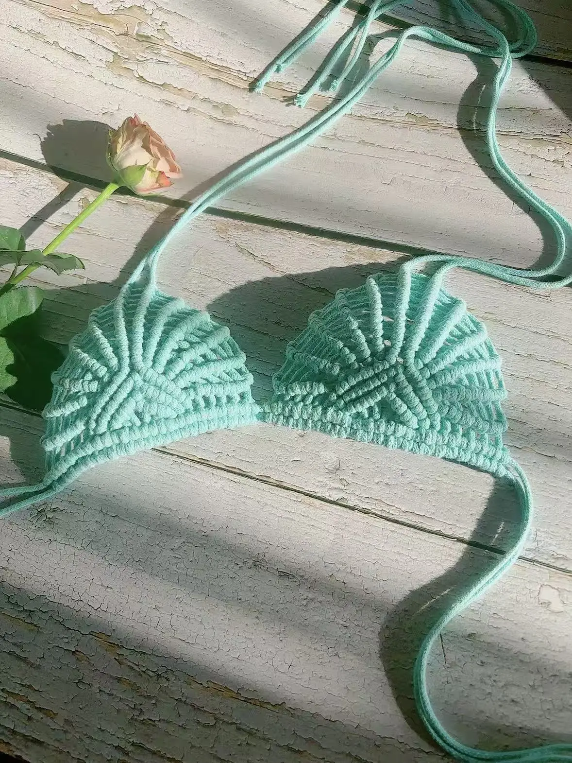 ハンドメイドの青い貝殻マクラメブラ、女神マーメイドビスチェ、ボヘミアンビキニトップ、ビーチカバーアップ、セクシー水着、レイブ衣装、編み込みトップ