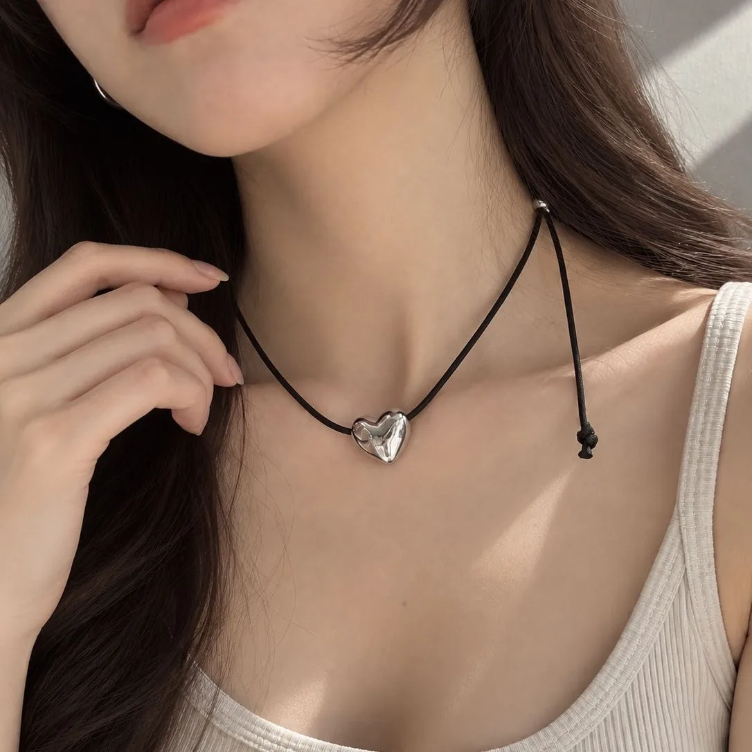Fever Sweet Cool Heart Pendant Necklace for Women Drawstring Adjustable Choker Chain Fashion Accessory