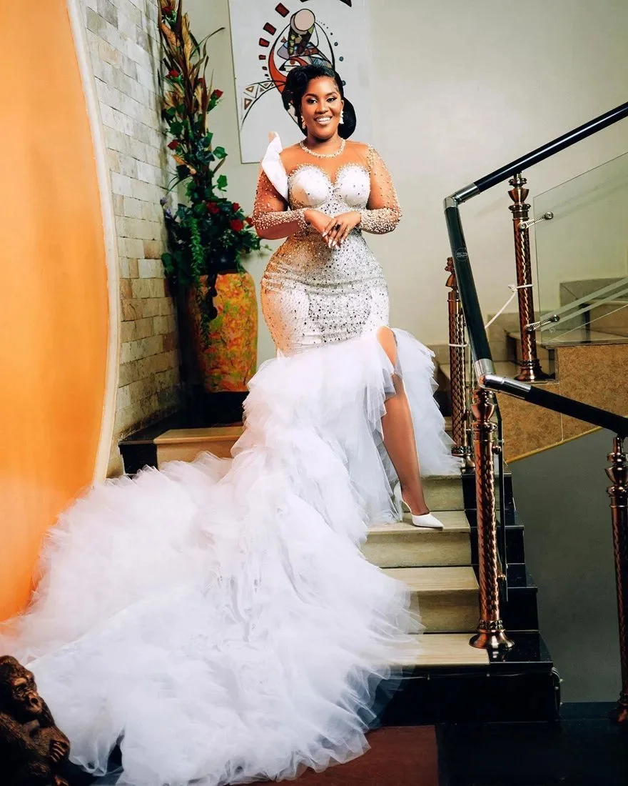 

Customized Mermaid Wedding Dresses Bridal Gowns Plus Size Illusion Side Split Rhinestones Pearls Beaded Lace Wedding Gown