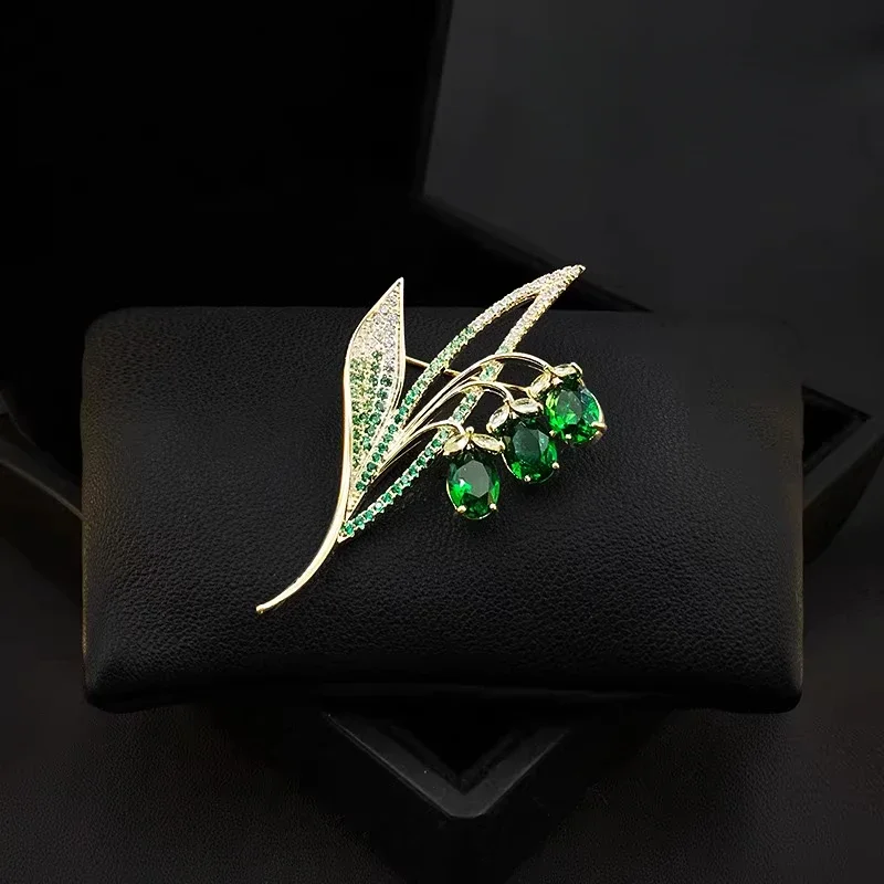 

Fashion Flower Brooch for Women Suit Green Leaf Pins Cardigan Sweater Corsage Rhinestone Jewelry Clothing Accessories Gifts 3937