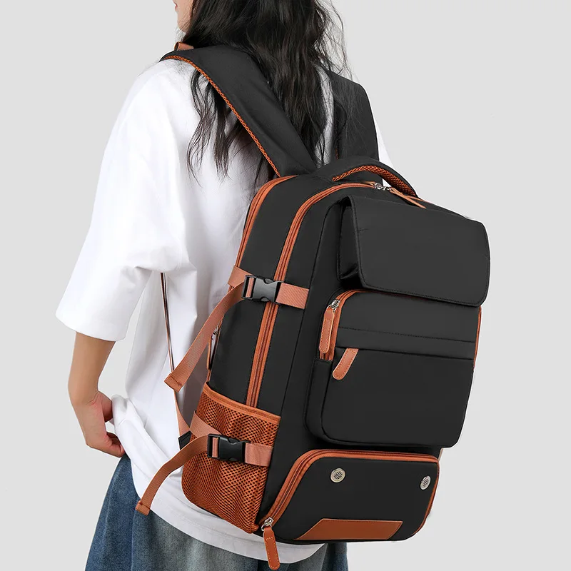 Buylor 심플 캐주얼 백팩 독립형 신발 수납칸 단거리 여행 백팩 출퇴근용 컴퓨터 가방 15.6인치