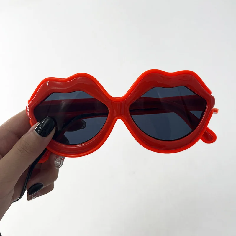 Kiss Me Leuchtende Brille für die zukünftige Braut, leuchtende rote Lippen-Sonnenbrille für Mädchen und Frauen, Y2K-Accessoires, Nachtclub-Requisiten – Detail 8