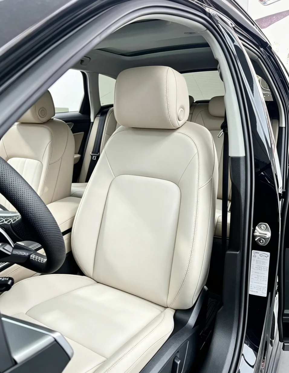 Für Audi A6 C8 2020 Maßgefertigte Autositzbezüge Luxuriöses Nappaleder 100% Passgenau Innenausstattung 360 ° Vollständige Abdeckung – Detail 1
