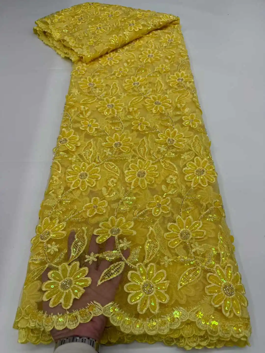 ผ้าลูกไม้แอฟริกัน 2025 คุณภาพสูง ประดับลูกปัดทำมือ ผ้าลูกไม้เจ้าสาวหรูหรา ปักเลื่อมประดับลูกปัดสำหรับงานแต่งงาน